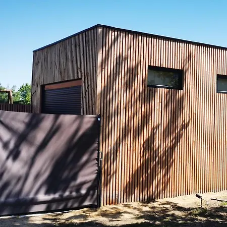 Apartament Chez Aurel Et Nico. La Lande-de-Fronsac