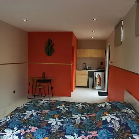 Chez Aurel Et Nico. La Lande-de-Fronsac