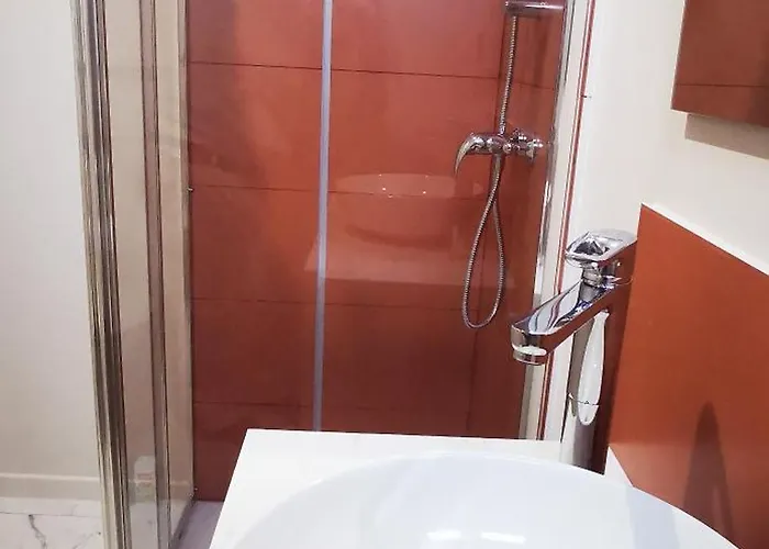 Chez Aurel Et Nico. * La Lande-de-Fronsac